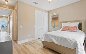 Luxury Coastal Home, Gulfport Waterfront District - Gulfport, Florida