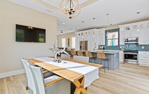 Luxury Coastal Home, Gulfport Waterfront District - Gulfport, Florida