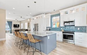 Luxury Coastal Home, Gulfport Waterfront District - Gulfport, Florida