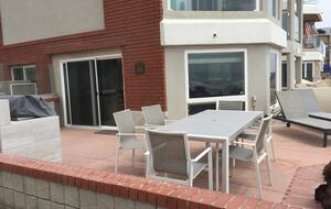 Mission Beach Oceanfront - San Diego (Mission Beach), California