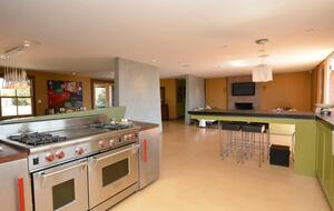 Napa Valley Wine Country Retreat with Pool & Pickleball Court - Napa, California