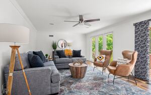 Home Exchange in Bella Vista, AR, lovely sitting area off the kitchen