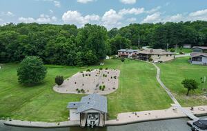 Home Exchange in Bella Vista, AR, lake front adventure land