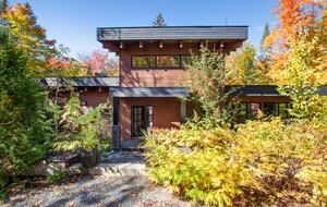 Lakefront Designer Home - St-Donat, Canada