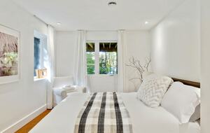 Lakefront Designer Home - St-Donat, Canada