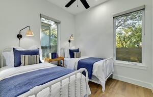 Lakefront Designer's Home on Lake LBJ - Kingsland, Texas