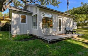 Lakefront Designer's Home on Lake LBJ - Kingsland, Texas
