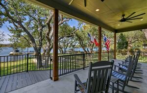 Lakefront Designer's Home on Lake LBJ - Kingsland, Texas
