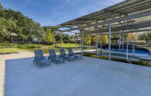 Lakefront Designer's Home on Lake LBJ - Kingsland, Texas
