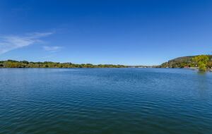 Lakefront Designer's Home on Lake LBJ - Kingsland, Texas