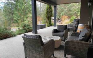 Home Exchange in British Columbia covered patio living space