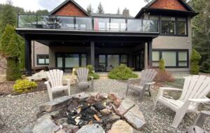 Home Exchange in British Columbia fire pit
