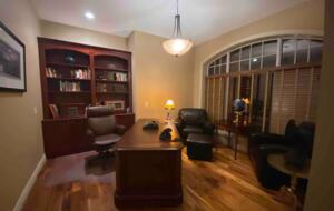 Home Exchange in British Columbia private office space