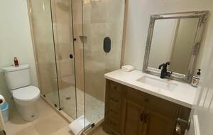 Home Exchange in British Columbia guest bathroom