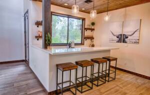 Retreat at Whispering Pines Luxe Cabin - Show Low, Arizona