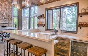 Retreat at Whispering Pines Luxe Cabin - Show Low, Arizona