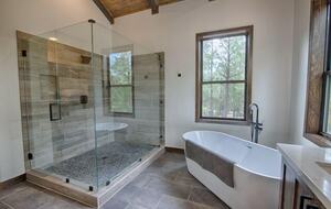 Retreat at Whispering Pines Luxe Cabin - Show Low, Arizona