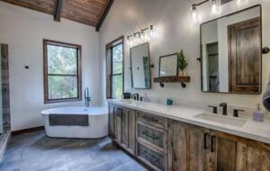 Retreat at Whispering Pines Luxe Cabin - Show Low, Arizona
