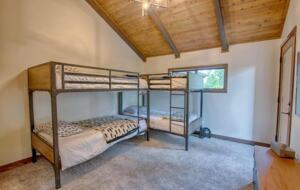 Retreat at Whispering Pines Luxe Cabin - Show Low, Arizona