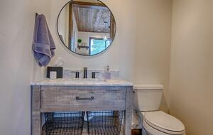 Retreat at Whispering Pines Luxe Cabin - Show Low, Arizona