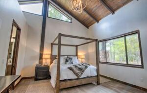 Retreat at Whispering Pines Luxe Cabin - Show Low, Arizona