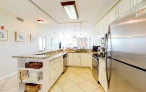 Home Exchange in Miramar Beach, FL, gourmet kitchen