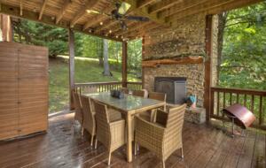 Home Exchange in Mineral Bluff, GA, dining space outdoor