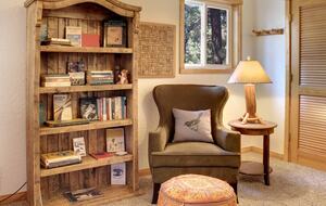 Big Bear BaseCamp Cabin - Big Bear Lake, California