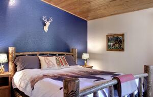 Big Bear BaseCamp Cabin - Big Bear Lake, California