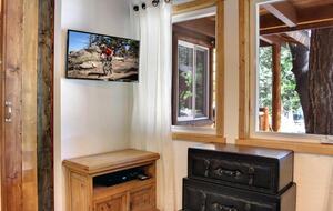 Big Bear BaseCamp Cabin - Big Bear Lake, California