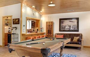 Big Bear BaseCamp Cabin - Big Bear Lake, California