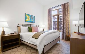 Home Exchange Taos Ski Valley, NM guest king bedroom