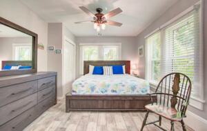 Home Exchange in Clearwater, FL triplex master bedrooms