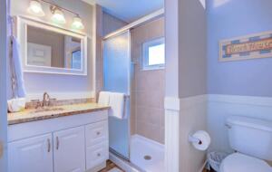 Home Exchange in Clearwater, FL triplex main house bathroom