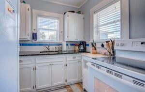 Home Exchange in Clearwater, FL triplex third house kitchen