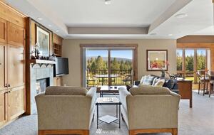 Home Exchange in Cle Elum, WA, living room with patio views