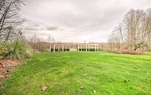 Home Exchange in Auburn, WA, backyard with incredible space to breathe