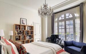 Chic Parisian Family Home (R) - Paris, France