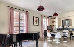 Chic Parisian Family Home (R) - Paris, France