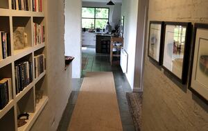 Home Exchange in Yaouk, NSW, Australia, hallway to the kitchen