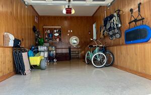 Home Exchange in Virginia Beach, VA garage with amenities