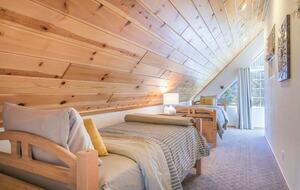 Home Exchange in Truckee, CA, bunk dormer with two twin beds
