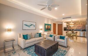 Home exchange in Los Cabos at Garza Blanca Resort, living room seating