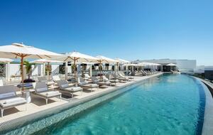 Home exchange in Los Cabos at Garza Blanca Resort, rooftop pool