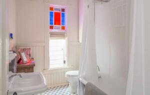 Home Exchange in Pacific Grove, CA, first floor bath