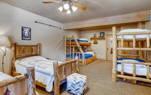Twin Eagles Lodge - Moving Mountains - Breckenridge, Colorado