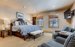 Twin Eagles Lodge - Moving Mountains - Breckenridge, Colorado