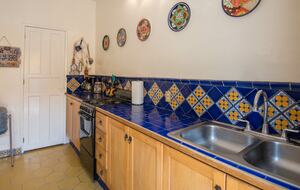 Bugam Villa - Charming Lakeside Home - Chapala, Mexico