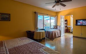 Bugam Villa - Charming Lakeside Home - Chapala, Mexico