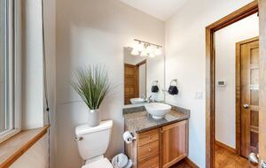 Home Exchange in Fraser, CO bright guest bathroom